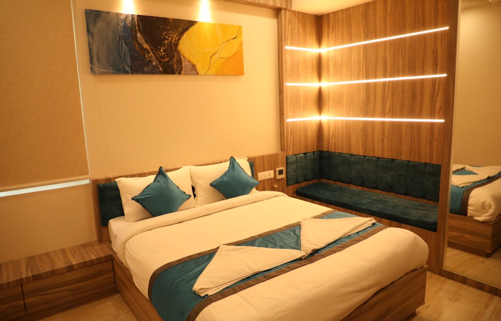 ROOMS_NAME