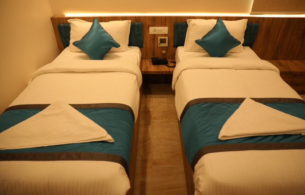Twin Deluxe Room